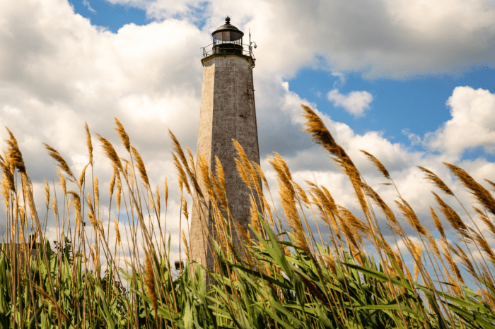 History of the Lighthouse at Lighthouse Point Park