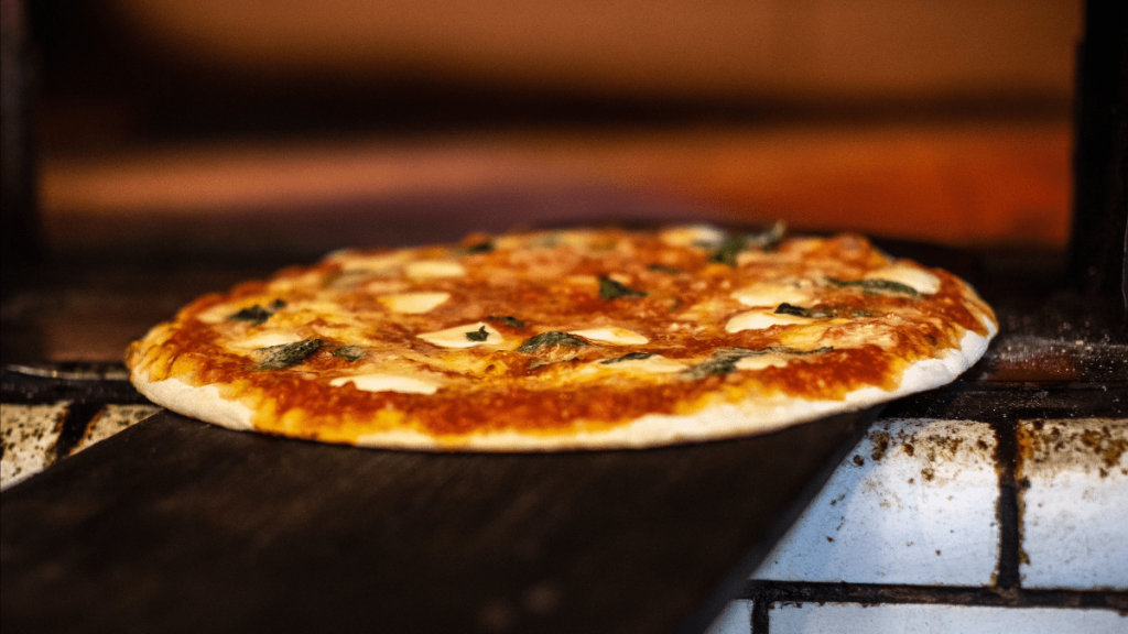 Along the New Haven ah-BEETZ Crawl: A New Pizza Pilgrimage is Born